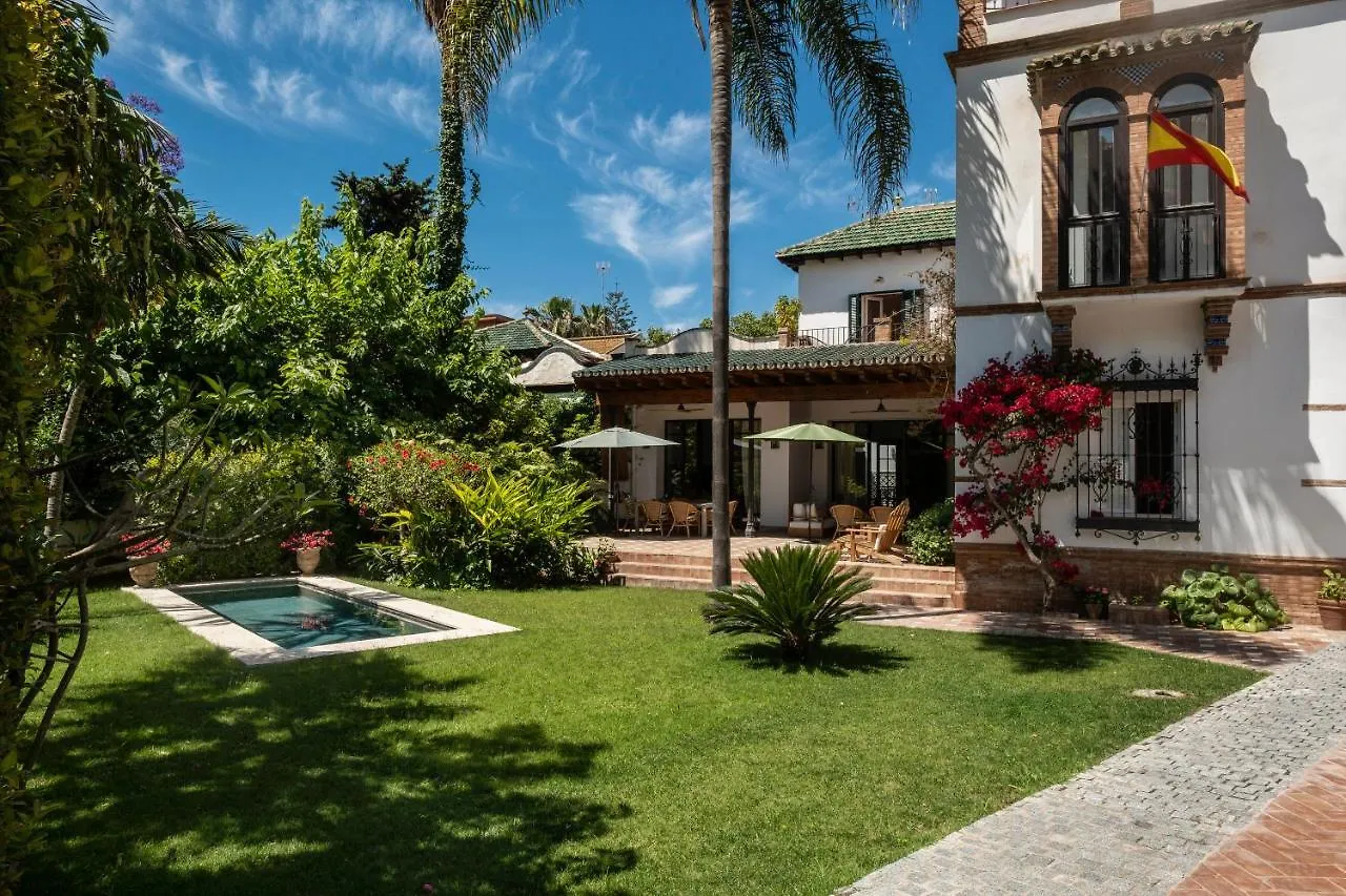 Villa Elisa location